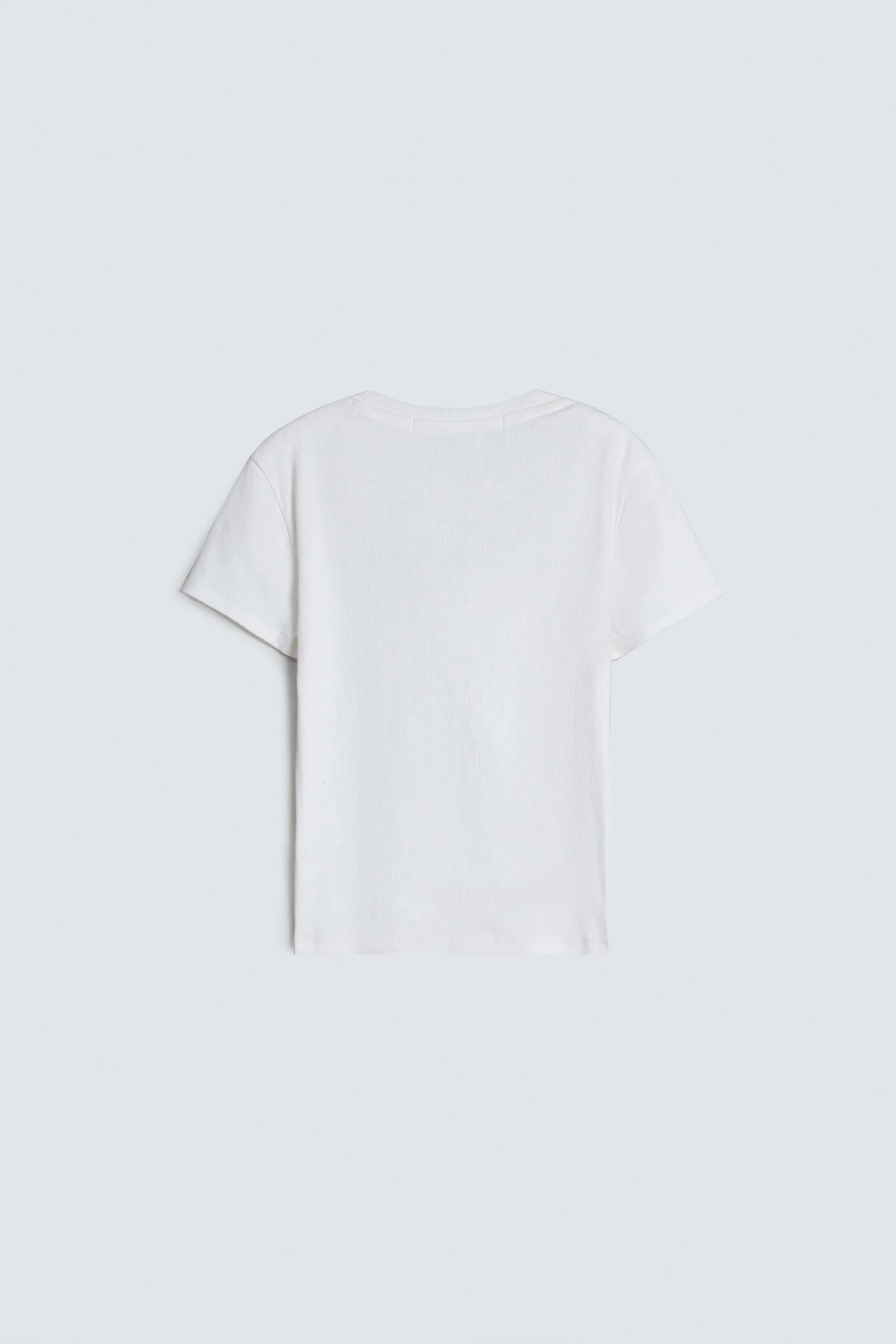 Super Cropped Ribbed T-Shirt - Image 3